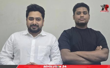 বাংলাদেশের আগামীর প্রধানমন্ত্রী নাহিদ ইসলাম: হাসনাত