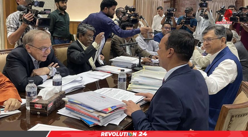 প্রধান উপদেষ্টার দিকনির্দেশনা মেনেই বৈঠক করা হচ্ছে: ড. আলী রীয়াজ
