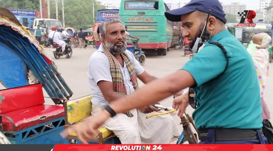 ট্রাফিক পুলিশকে পাত্তাই দিচ্ছে না কেউ, সবচেয়ে বেপরোয়া অটোচালকরা