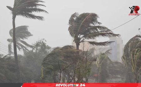 রাতেই ১৮ জেলায় ঝড়ের শঙ্কা