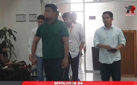 সিইসির সঙ্গে বৈঠকে এনসিপির পাঁচ সদস্যের প্রতিনিধি দল