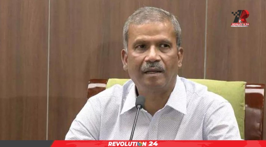 হাসিনা যে অপরাধ করেছে তা পাকিস্তানি হানাদার বাহিনীর চেয়েও জঘন্য: আইন উপদেষ্টা