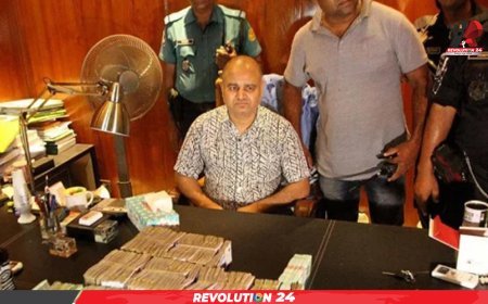 অর্থপাচারের মামলায় ১০ বছরের কারাদণ্ড থেকে খালাস পেলেন জি কে শামীম