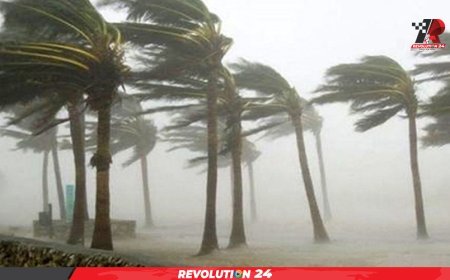 রাতে ৬০ কিমি বেগে ঝড় ও বজ্রসহ বৃষ্টির আভাস