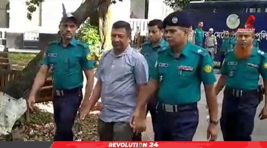 শেখ হাসিনার বিরুদ্ধে ট্রাইব্যুনালে জবানবন্দি দিচ্ছেন সাবেক আইজিপি মামুন