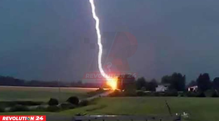 বজ্রপাতে দীর্ঘ হচ্ছে লাশের মিছিল কৃষকদের জন্য হাওরাঞ্চলে শেল্টার নির্মাণের তাগাদা