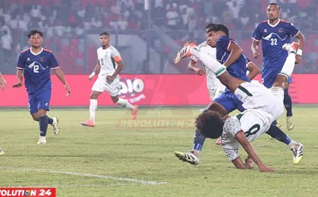 হামজার জোড়া গোলেও জয়ের দেখা পেল না বাংলাদেশ