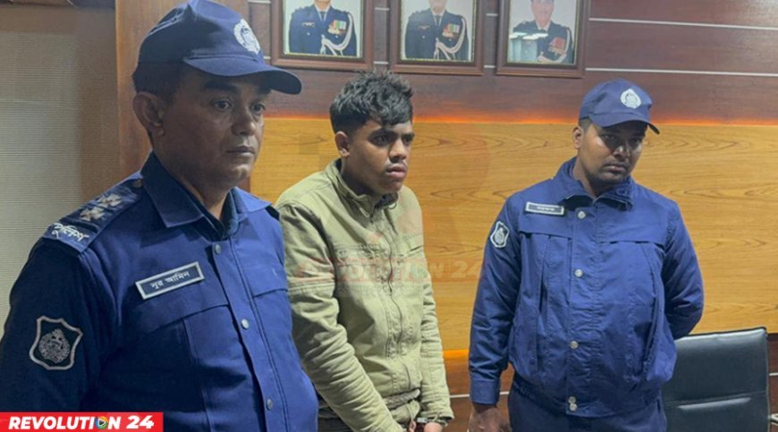 শেখ হাসিনার রায় ঘিরে বিচারক ও প্রসিকিউটরদের হত্যার হুমকি, গ্রেপ্তার ১