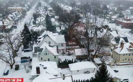 ভয়াবহ শীতকালীন ঝড়ে বিপর্যস্ত যুক্তরাষ্ট্র, বিদ্যুৎ বিচ্ছিন্ন ১০ লাখেরও বেশি পরিবার