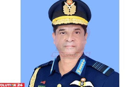 ইউনিফর্মে থাকা অবস্থায় আমরা কোনো পক্ষপাতিত্ব করতে পারবো না: বিমানবাহিনী