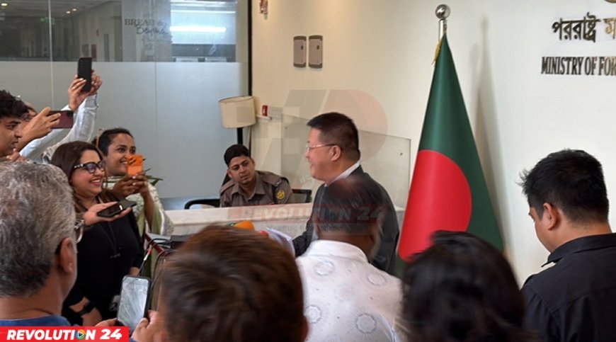 ‘সবার আগে বাংলাদেশ’ নীতিতে বিশ্বাস করে চীন: ইয়াও ওয়েন