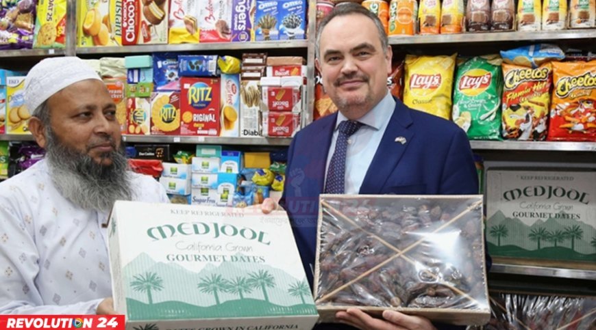 রমজানে ঢাকার বাজারে আমেরিকান পণ্য দেখে মার্কিন দূতের উচ্ছ্বাস