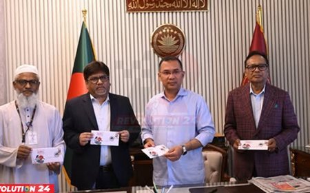 স্বাধীনতা দিবস উপলক্ষে স্মারক ডাকটিকিট উন্মোচন প্রধানমন্ত্রীর