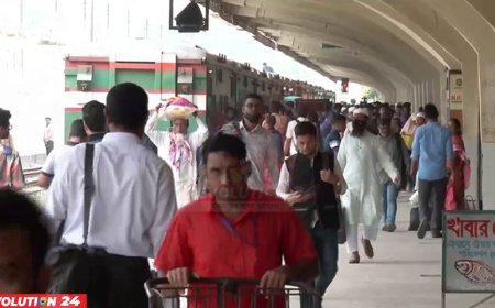 আজও ঢাকামুখী মানুষের ঢল, বাড়তি ভাড়া নেয়ার অভিযোগ