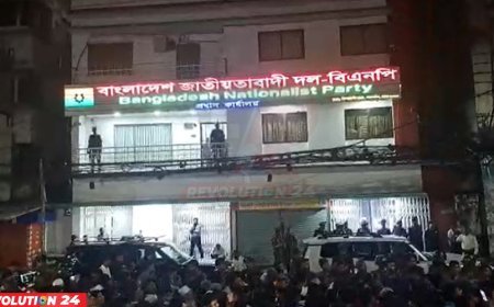 প্রধানমন্ত্রীর দায়িত্ব নেয়ার পর প্রথমবার নয়াপল্টনে তারেক রহমান