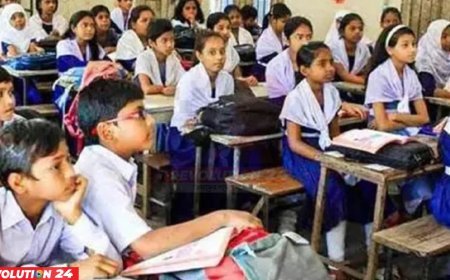 স্কুল-কলেজে অনলাইন ক্লাসের ব্যপারে সিদ্ধান্ত জানা যাবে আজ