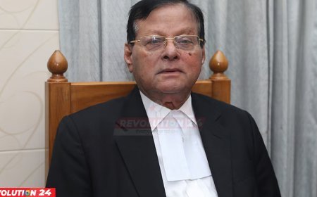 সাবেক আইনমন্ত্রী শফিক আহমেদের প্রথম জানাজা সম্পন্ন