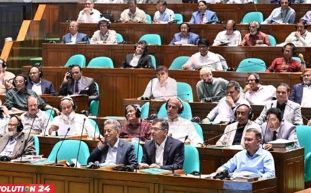 ‘কনটেন্ট ক্রিয়েটর’ পরিচয়ে অনুমতি ছাড়া ভিডিও প্রচার করলে দ্রুত বিচার