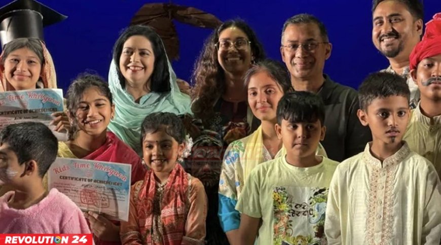 পরিবার নিয়ে শিশুতোষ নাটক দেখতে বেইলি রোডের মহিলা সমিতি মঞ্চে প্রধানমন্ত্রী