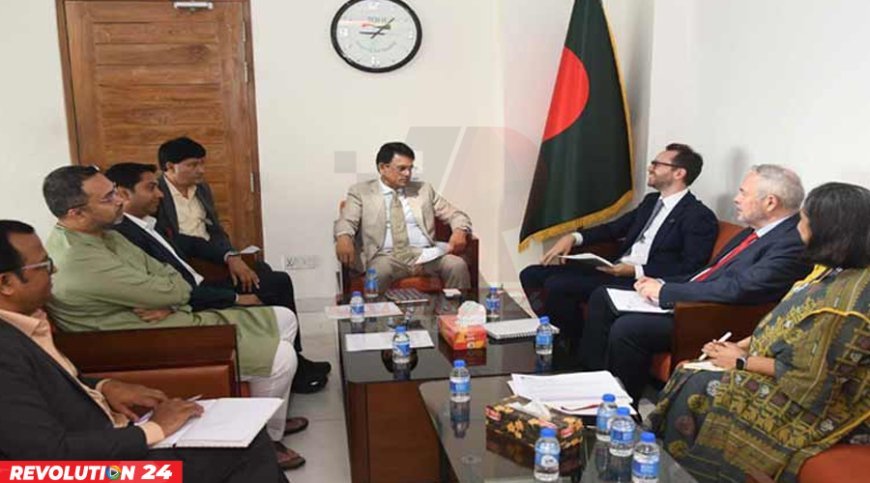 যুক্তরাজ্যে বাংলাদেশি শিক্ষার্থীদের বৃত্তি বাড়াতে আহ্বান শিক্ষামন্ত্রীর