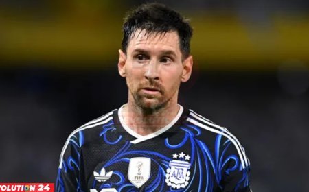 একা একাই গা গরম করছেন ৩৮ বছরের মেসি!