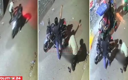 শেওড়াপাড়ায় ইট মেরে মোটরসাইকেল নিয়ে যাওয়ার ভিডিও ভাইরাল, যা জানা গেল