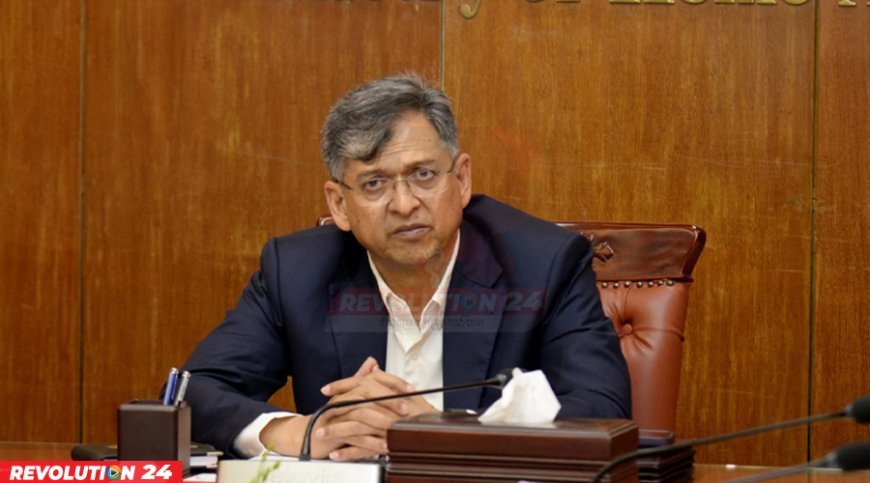 ঘোলা পানিতে মাছ শিকার করতে চায় কিছু মহল: পরীক্ষার্থীদের আন্দোলন নিয়ে স্বরাষ্ট্রমন্ত্রী