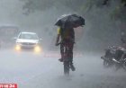 ৩৬ ঘণ্টায় দফায় দফায় বৃষ্টি উপকূলে ভারী বর্ষণের শঙ্কা!