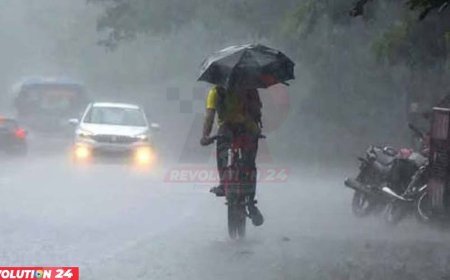 ৩৬ ঘণ্টায় দফায় দফায় বৃষ্টি উপকূলে ভারী বর্ষণের শঙ্কা!
