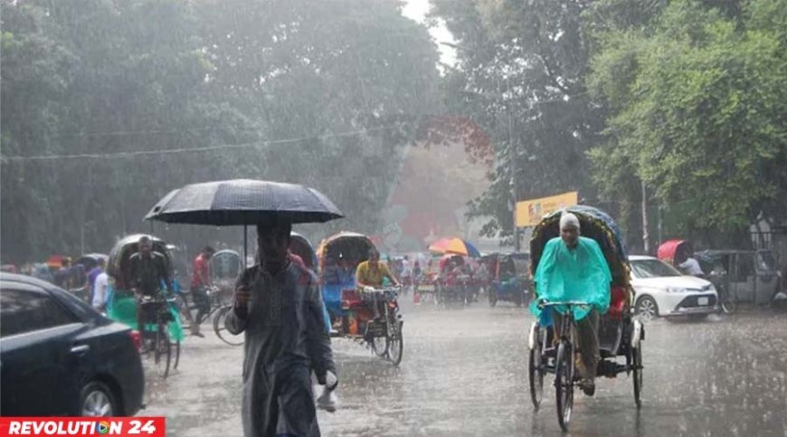 ভারী বৃষ্টিতে চট্টগ্রামে জলাবদ্ধতা, দুর্ভোগে নগরবাসী