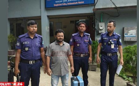 ভারতে পালানোর পথে দুই হত্যা মামলার আসামি গ্রেপ্তার