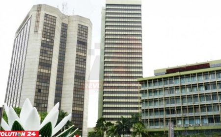 ৬২ হাজার কোটি টাকার ঋণ অনিশ্চয়তায় উদ্যোক্তারা