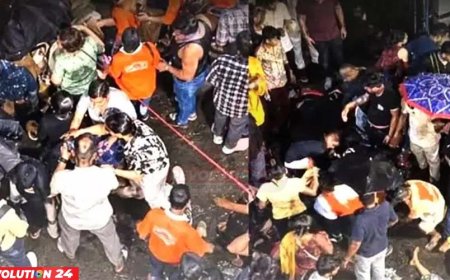 কলকাতায় পূজা মণ্ডপে পদদলিত  নিহত ১৯ গ্রেপ্তার ১২ জন