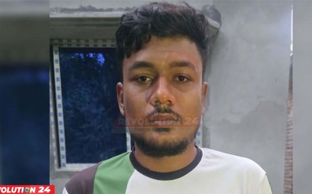 প্রধানমন্ত্রীকে নিয়ে স্নাইপার মন্তব্য গ্রেপ্তার আবু বকর সিদ্দিক