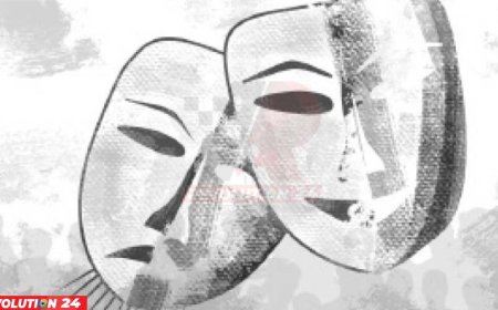 মুখোশের আড়ালে  আসল চেহারা!