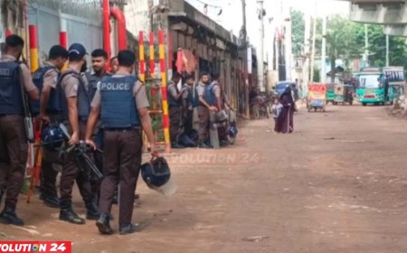 বেতন বৃদ্ধির দাবিতে বিক্ষোভ আশুলিয়ায় ১৩ কারখানায় ছুটি