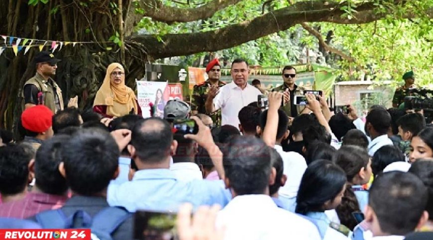 নিজের কলেজে প্রধানমন্ত্রী শিক্ষার্থীদের দিলেন বিশেষ বার্তা