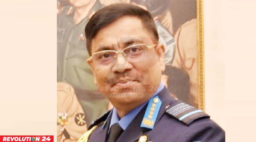 কাতারে গ্রেপ্তার সাবেক বিমানবাহিনী প্রধান